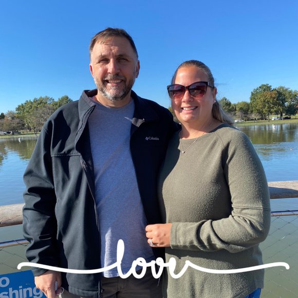 Meet your Posher, Laura - Picture 1 of 1